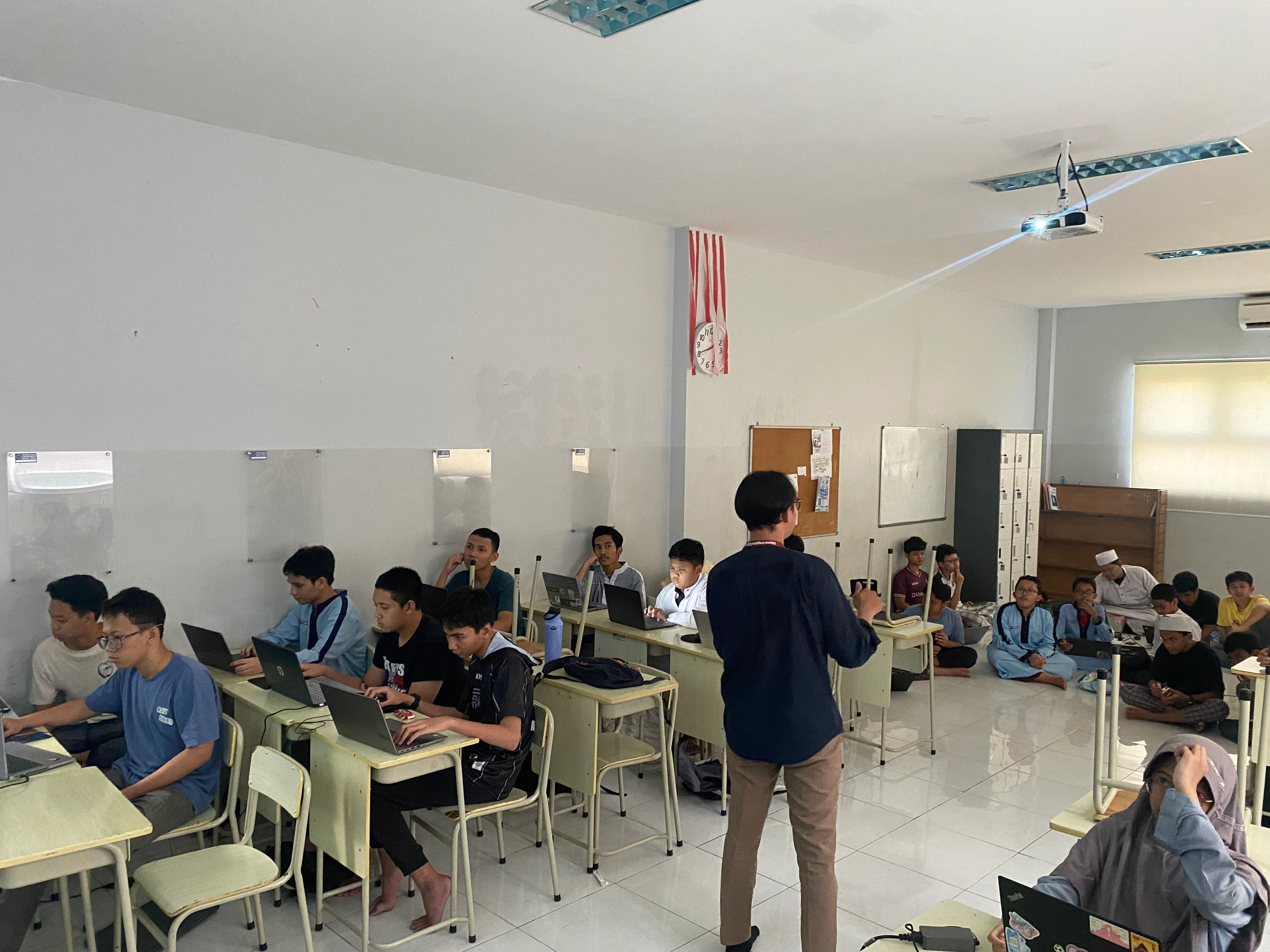 Kegiatan InspiraLabs 4